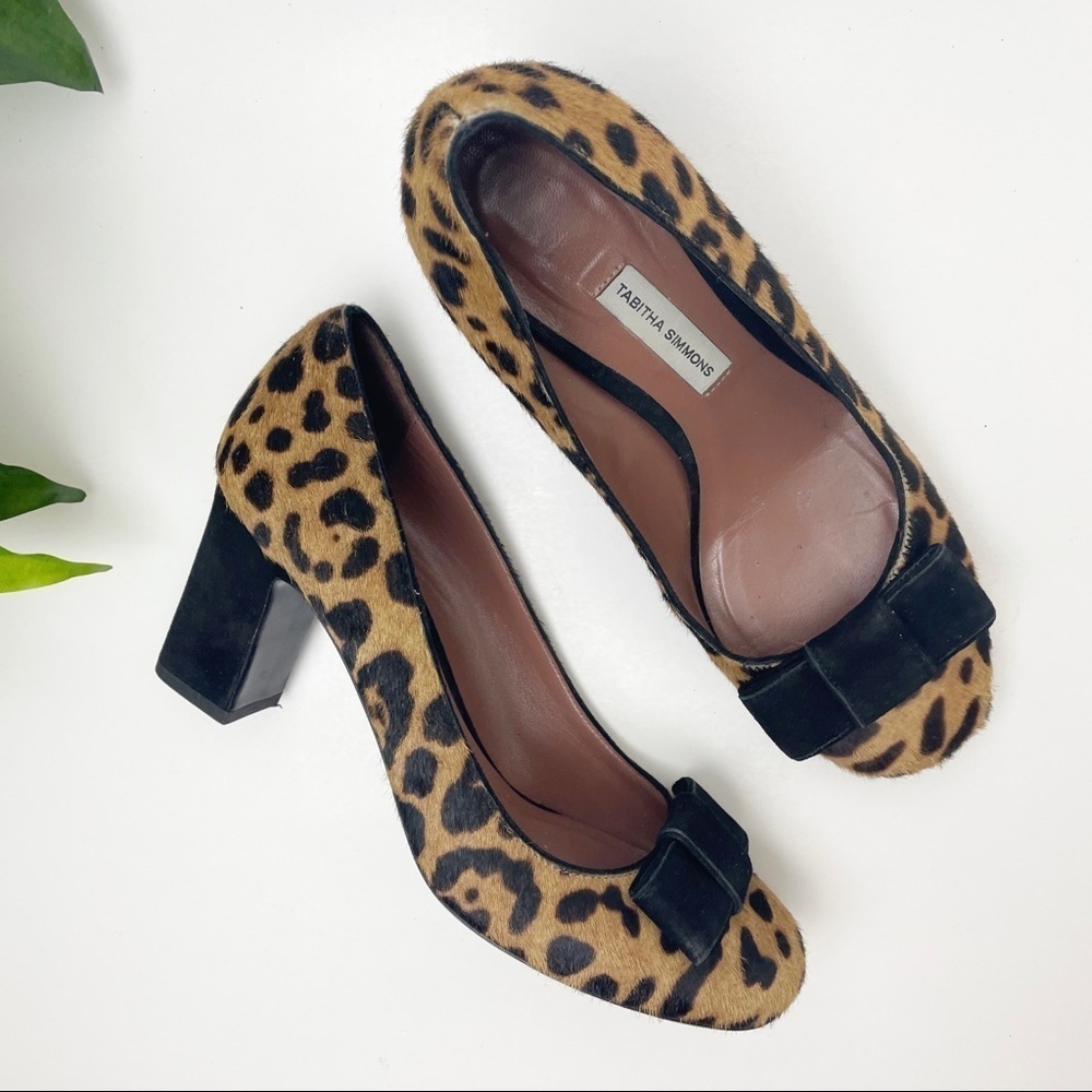 Tabitha Simmons Flora Leopard Calf Hair Pumps Bow Block Heel Italy EU 37 US 6
